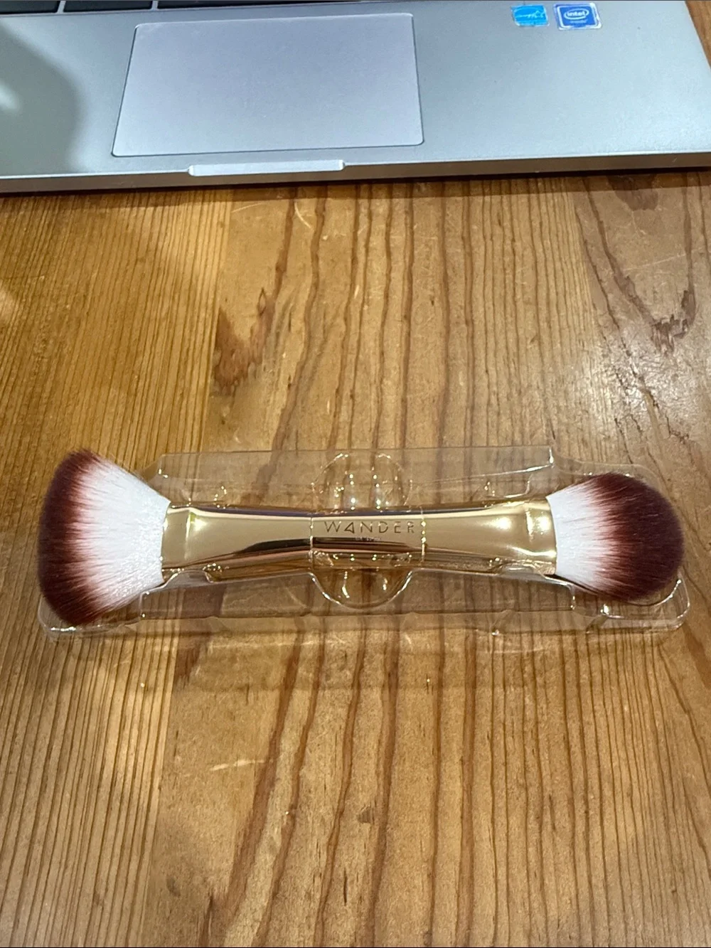 Wander Beauty Dual-Ended Blush and Bronzer Brush